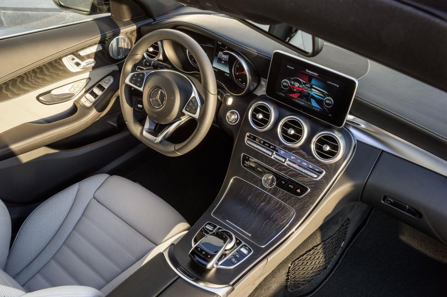  Mercedes-Benz C250 AMG Line Estate 2014 года  (фото 15 из 35)